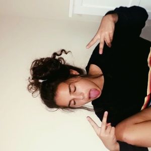 Meet your Posher, Sofia